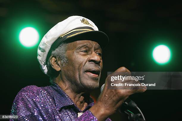 Singer Chuck Berry performs at the 'Les Legendes Du Rock and Roll' concert at the Zenith on November 14, 2008 in Paris, France.