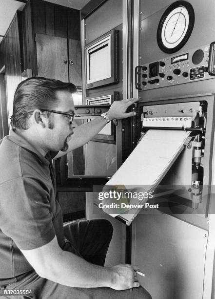 Robert Roe Robert Arkins Photos and Premium High Res Pictures - Getty Images