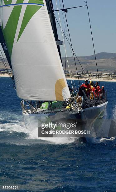Irish/Chinese entrant, Green Dragon, sails after rounding the second inshore mark as yachts contesting the 2008/9 Ocean Race, sail a triangle around...