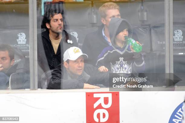 Actor Christian Slater attends the NHL game between the Nashville Predators and the Los Angeles Kings during the game on November 15, 2008 at Staples...