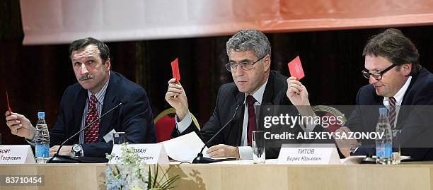 Ex-leader of Russian Union of Right Forces party Leonid Gozman , head of business association "Business Russia" and ex-leader of the party "Civic...