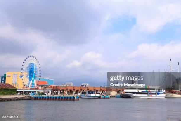 shimizu harbor and suruga bay ferry - shizuoka prefecture fotografías e imágenes de stock