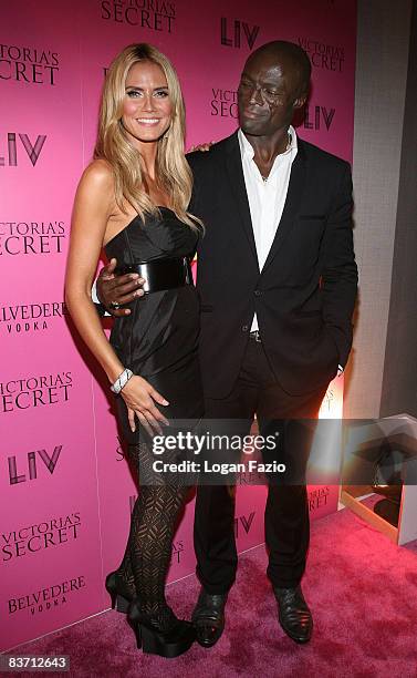 Supermodel Heidi Klum and her husband Seal arrive at Victoria's Secret Show After Party at Liv at Fontainebleau on November 15, 2008 in Miami Beach,...