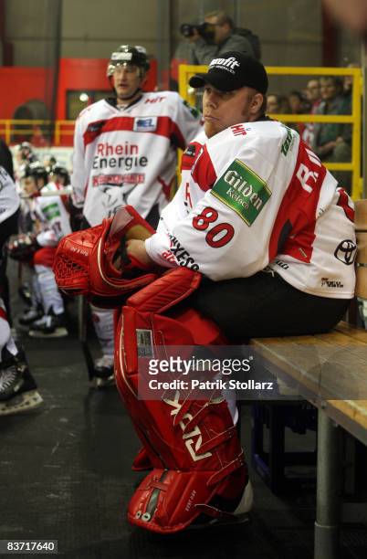 Robert Mueller of Koeln pictured during the DEL match between Fuechse Duisburg and Koelner Haie at the Scania Arena on November 14, 2008 in Duisburg,...