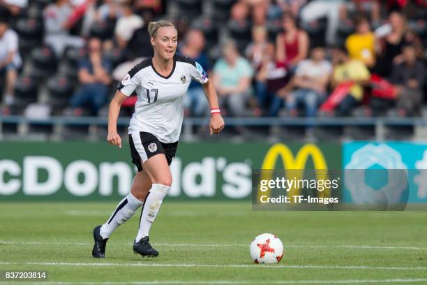 Sarah Puntigam of Austria controls the ball during the Group C match between Austria and Switzerland during the UEFA Women's Euro 2017 at Stadion De...