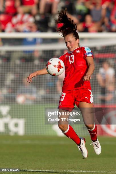 Lia Waelti of Switzerland controls the ball during the Group C match between Austria and Switzerland during the UEFA Women's Euro 2017 at Stadion De...