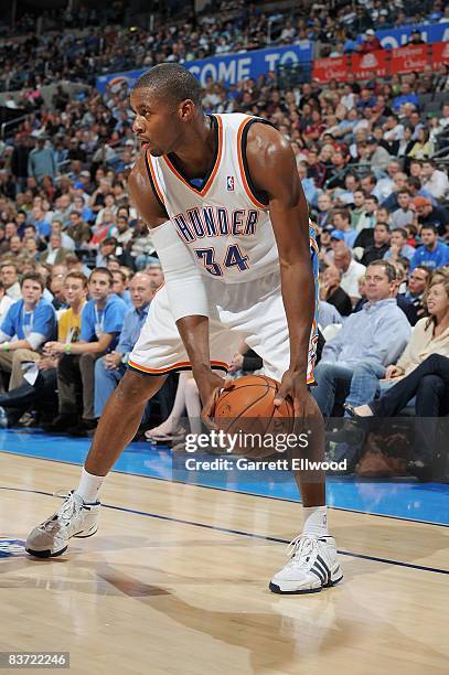 Desmond Mason of the Oklahoma City Thunder moves the ball to the basket during the game against the Boston Celtics on November 5, 2008 at the Ford...