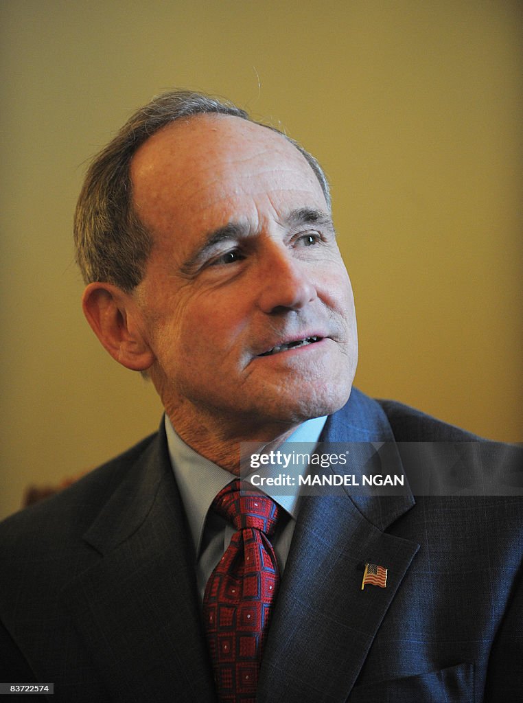 Sen. James Risch Newly elected Republican Senator Jim Risch, of Idaho poses for a ...