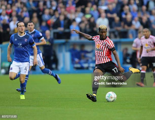 Didier N'Dong of Sunderland has shot during the Carabao Cup 2nd round match between Carlisle United and Sunderland at Brunton Park on August 22, 2017...