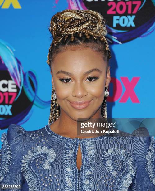 Nia Sioux arrives at the Teen Choice Awards 2017 at Galen Center on August 13, 2017 in Los Angeles, California.