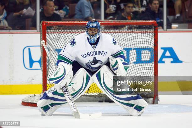 Goalie Roberto Luongo of the Vancouver Canucks guards the net during the game against the Anaheim Ducks at the Honda Center on October 31, 2008 in...