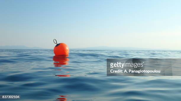 buoy in sea on the island of skopelos, greece - sea level 個照片及圖片檔