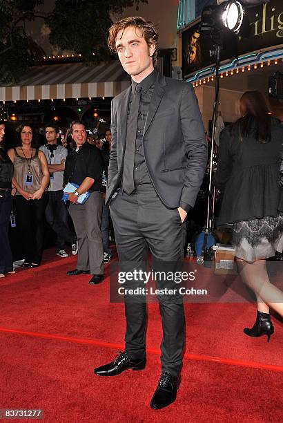 Actor Robert Pattinson arrives at Summit Entertainment's "Twilight" World Premiere at Mann Village on November 17, 2008 in Westwood, California.