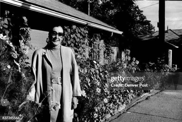 Mary Gordon Rae 563 Mary Rae Stock Photos, High-Res Pictures, and Images - Getty Images