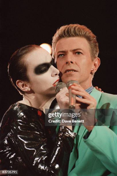 Annie Lennox and David Bowie perform at The Freddie Mercury Tribute Concert for AIDS Awareness at at Wembley Stadium on April 20, 1992 in London,...