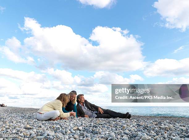 rock stacking photos and premium high res pictures -... Stacking Rocks Ocean Photos and Premium High Res Pictures - Getty Images
