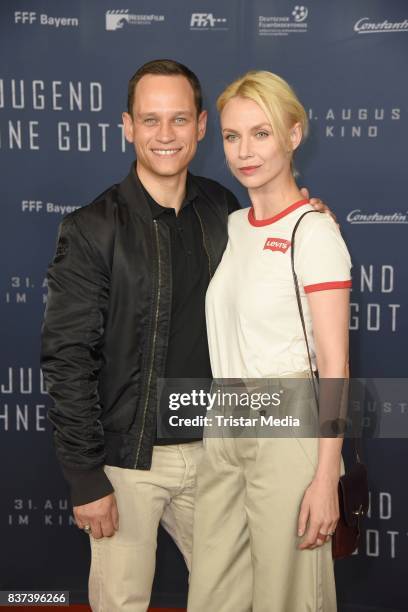 Vinzenz Kiefer and his wife Masha Tokareva attend the premiere of 'Jugend ohne Gott' at Zoo Palast on August 22, 2017 in Berlin, Germany.