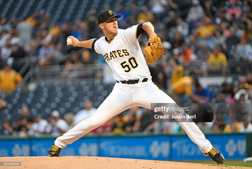 Los Angeles Dodgers v Pittsburgh Pirates