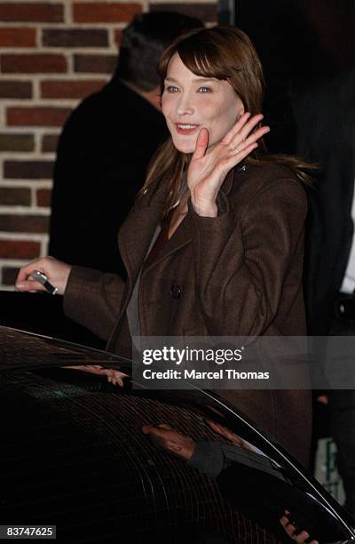 Carla Bruni Sarkozy visits "Late Show with David Letterman" at the Ed Sullivan Theater on November 18, 2008 in New York City.