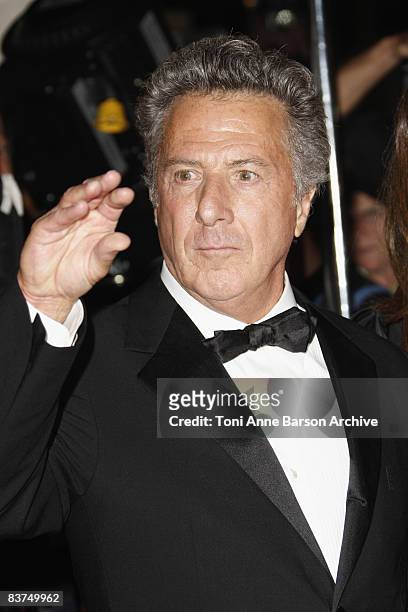 Actor Dustin Hoffman attends the "Kung Fu Panda" party at Carlton Beach during the 61st Cannes International Film Festival on May 15, 2008 in Cannes,...