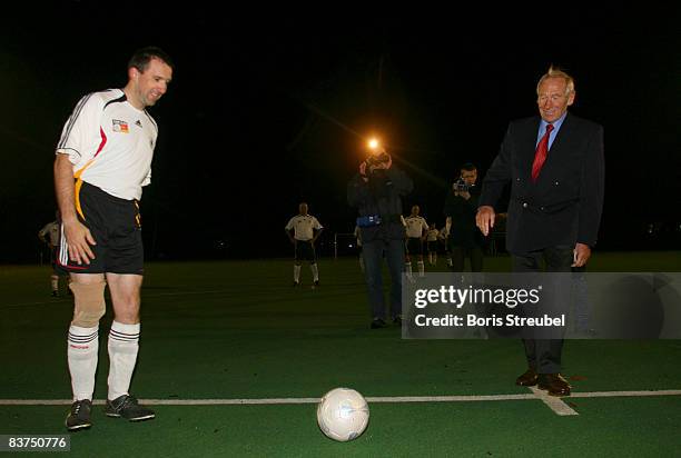 The teamster of the german nationalteam fan club and the german football legend Bernd Trautmann kicks of for the fan club rematch of wembley 2007 at...