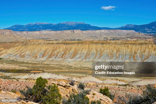 North America, USA, Utah, Fruita, Capitol Reef National Park, Water pocket Fold from Strike Valley Overlook looking east.