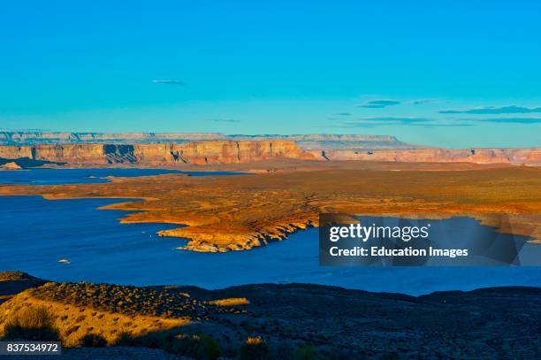 North America, USA, Arizona, Page, Lake Powell Vistas, and Antelope Island From Wahweap Overlook.