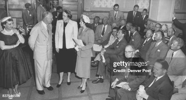 Mamie Eisenhower and the General talk with Mrs. Roy F. Priest, Utah National Committeewoman, and Mrs. Lloyd V. Pene. Credit: Denver Post