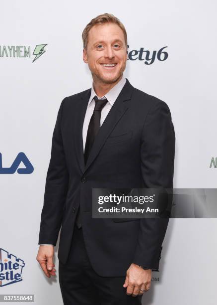 Alan Tudyk attends Extraordinary: Stan Lee - Arrivals at Saban Theatre on August 22, 2017 in Beverly Hills, California.