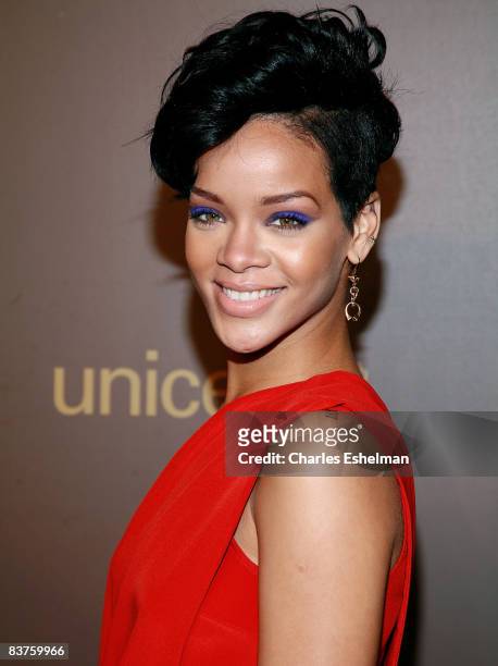 Recording artist Rihanna attends the launch of the Tattoo Heart Collection to Benefit UNICEF cocktail reception at Gucci on November 19, 2008 in New...