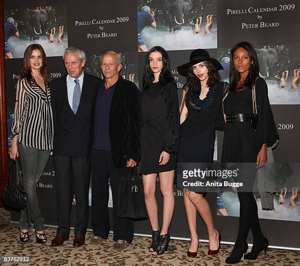 Pirelli CEO Marco Troncetti , photographer Peter Beard and models attend the Pirelli calender launch press conference on November 20. 2008 in Berlin,...