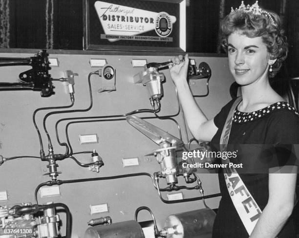 Mary Riggin Images Mary Riggins Photos and Premium High Res Pictures - Getty Images