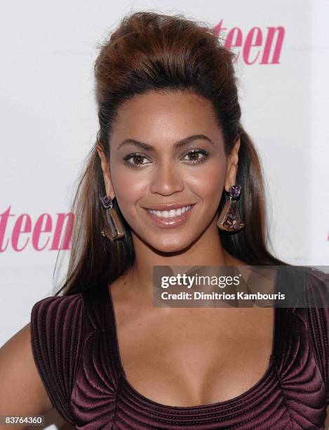 Beyonce Knowles attends the unveiling of Seventeen Magazine's 2008 Style Star of the Year at the Hearst Tower on November 19, 2008 in New York City.