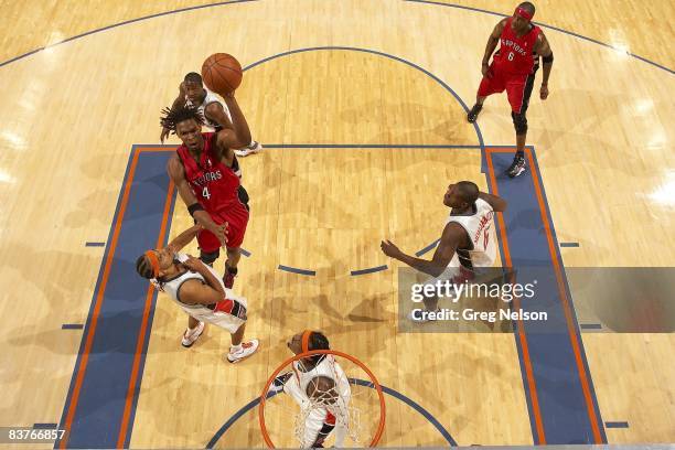 Toronto Raptors Chris Bosh in action, shot vs Charlotte Bobcats. Charlotte, NC 11/9/2008 CREDIT: Greg Nelson