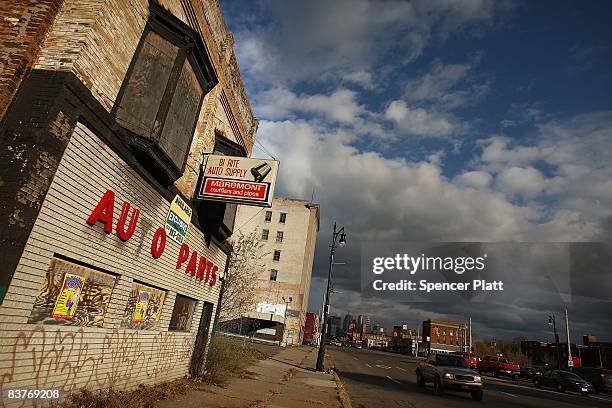 Shuttered businesses line a downtown street November 20, 2008 in Detroit, Michigan. An estimated one in three Detroiters lives in poverty, making the...