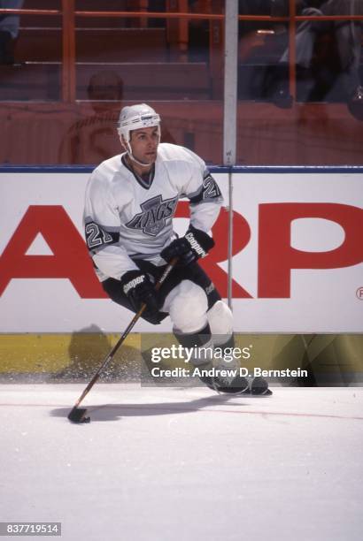 Tony Granato of the Los Angeles Kings on December 13, 1995 at the Great Western Forum in Inglewood, California.