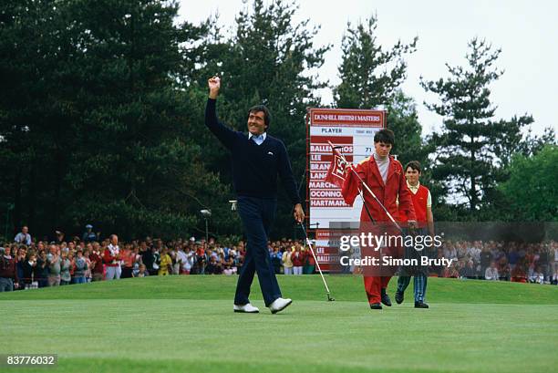 Spanish golfer Seve Ballesteros waves to the crowd after winning the Dunhill British Masters at Woburn Golf and Country Club, Bedfordshire, May 1986.