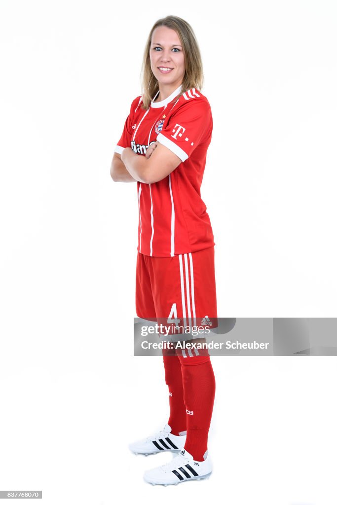 Bayern Muenchen - Allianz Frauen Bundesliga Club Tour