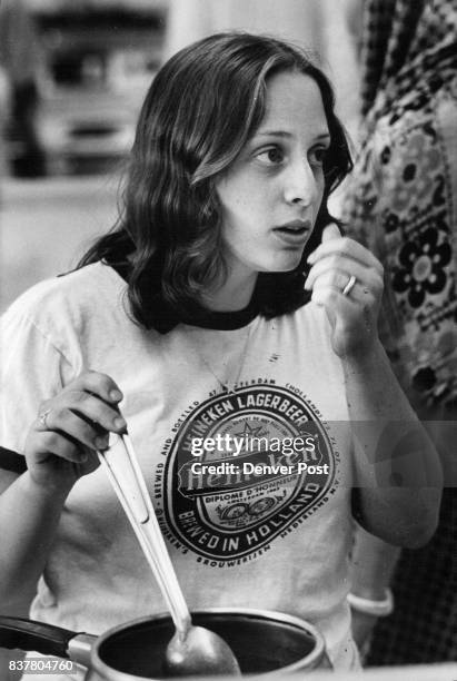 Deborah Ruth Cook 450 Debbie Cook Photos & High Res Pictures - Getty Images