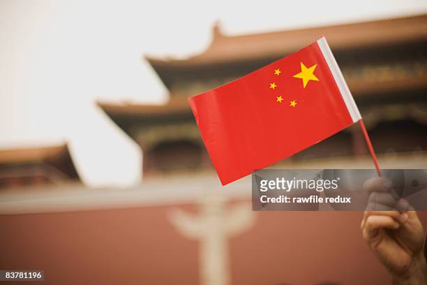 chinese flag - china stock-fotos und bilder