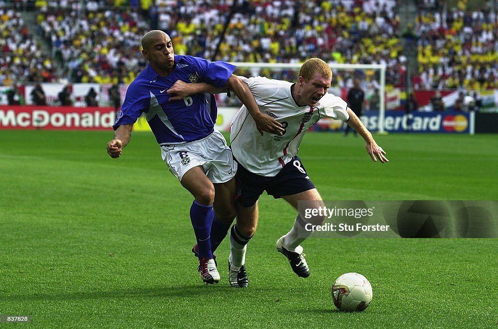 Paul Scholes of England