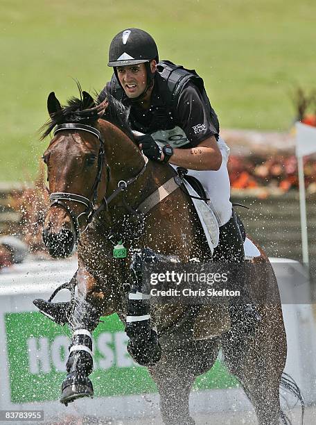 Jonathan Paget riding Clifton Razz competes in the cross country during the Manukau City Puhinui Three Day Event at Puhinui Reserve on November 22,...