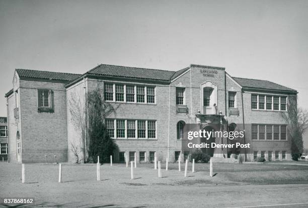 224 Lakewood Elementary School Stock Photos, High-Res Pictures, and ...