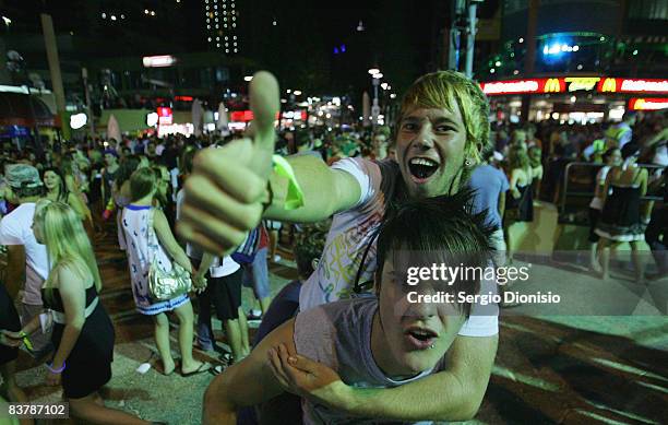 Graduating year 12 students celebrate the opening night of Schoolies week in Surfers Paradise on November 21, 2008 on the Gold Coast, Australia....