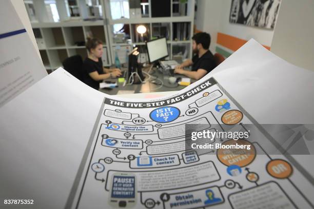 Fact Process 180 Fact Checking Stock Photos, High-Res Pictures, and Images - Getty ...