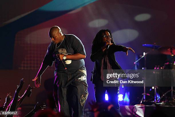 Hip Hop Pantsula, better known as HHP and Asa perform on stage at the MTV Africa Music Awards 2008 at the Abuja Velodrome on November 22, 2008 in...