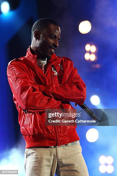 9ice performs on stage at the MTV Africa Music Awards 2008 at the Abuja Velodrome on November 22, 2008 in Abuja, Nigeria.