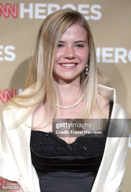 Honoree Elizabeth Smart arrives at the Second Annual "CNN Heroes: An All-Star Tribute" at the Kodak Theatre, Hollywood and Highland on November 22,...