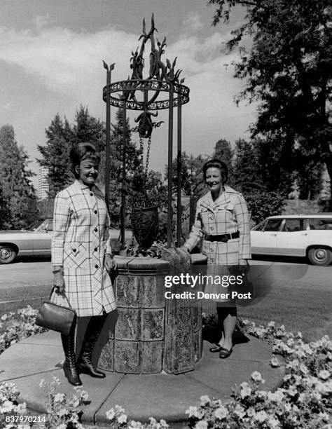 Preview Social Gala Committee members planning the Dec. 23 Debutante Ball include Mrs. James Gibson, left, and Mrs. Paul Douden Jr. Season's...