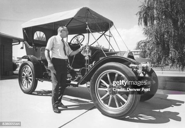 Chalmers-Detroit Takes First In Reno Sam Flohr, Wheat Ridge, carefully polishes his gleaming Chalmers-Detroit, which he restored to win a meritorious...